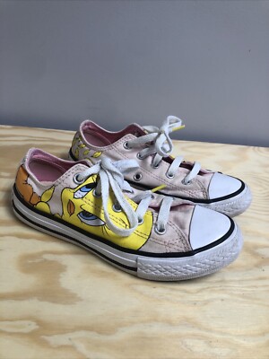 Converse x Looney Tunes Ltd. Edition Lows Kids Unisex Youth 13 Tweety Bird A2