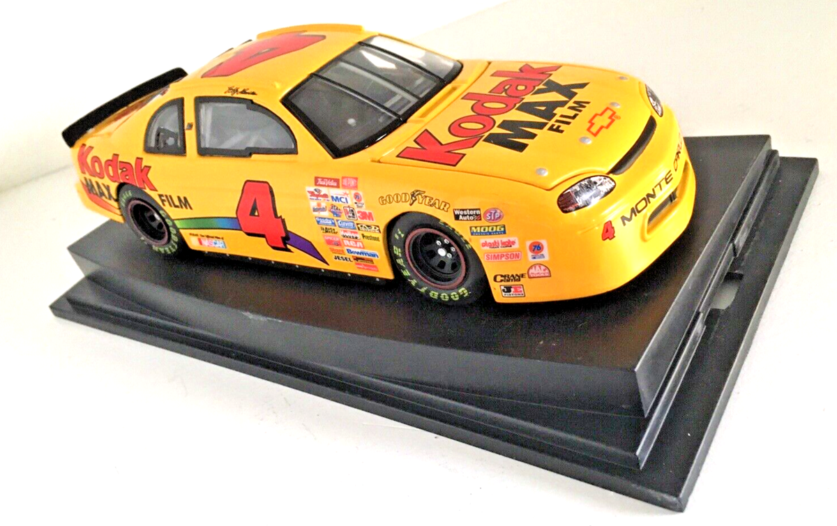 NASCAR Revell 1:24 1998 Chevy Monte Carlo Bob Hamilton Diecast