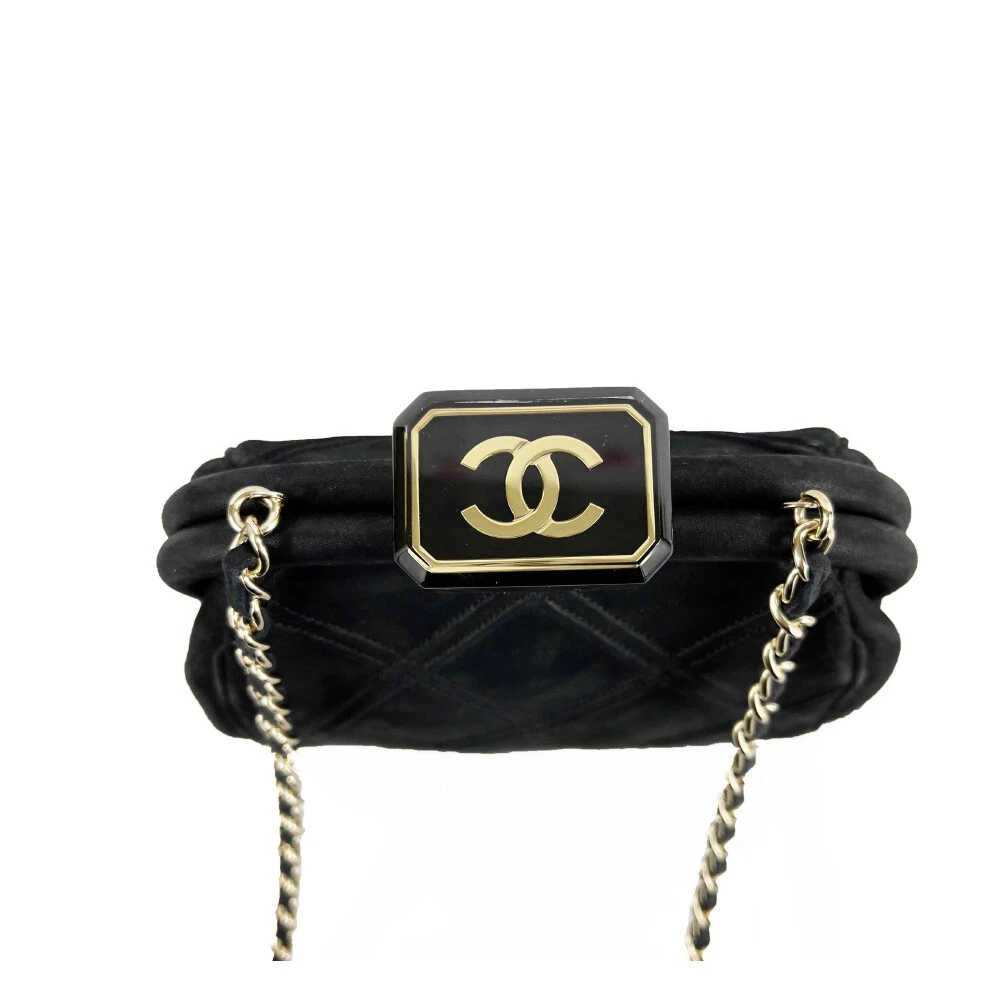 Chanel Cross body bags - Lampoo