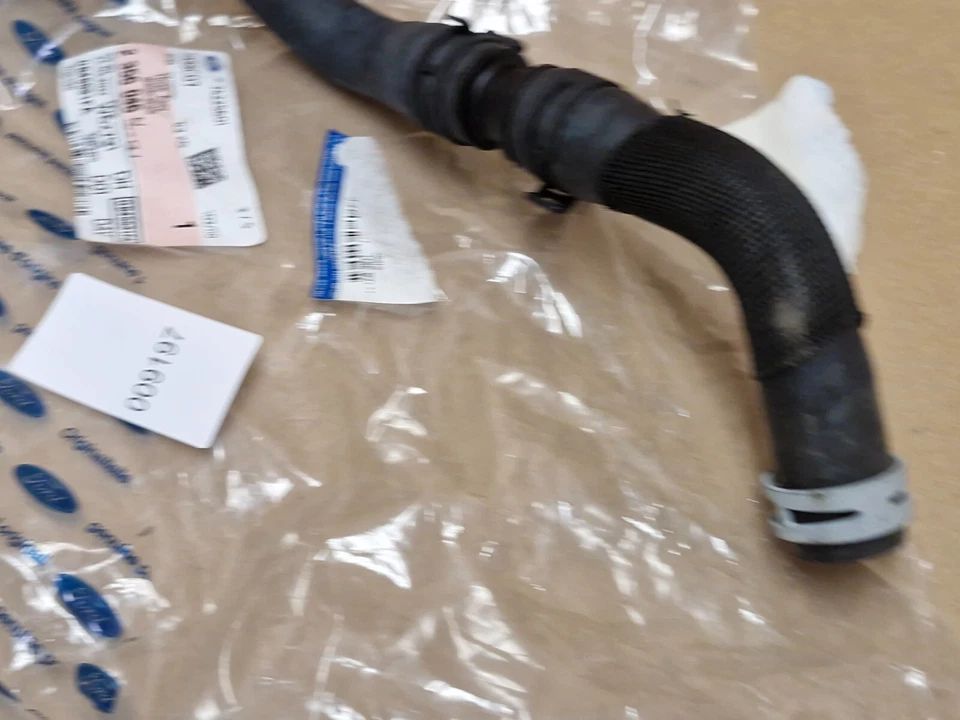 Ford Ranger Diesel Engine Water Coolant Pipe Hose 2019-2022 2356046 Genuine NEW - Image 3 of 4