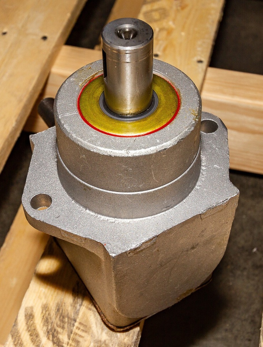 19330 - 90°-1:1, CW Input/CCW Ouput Gearbox(Peerless Gear