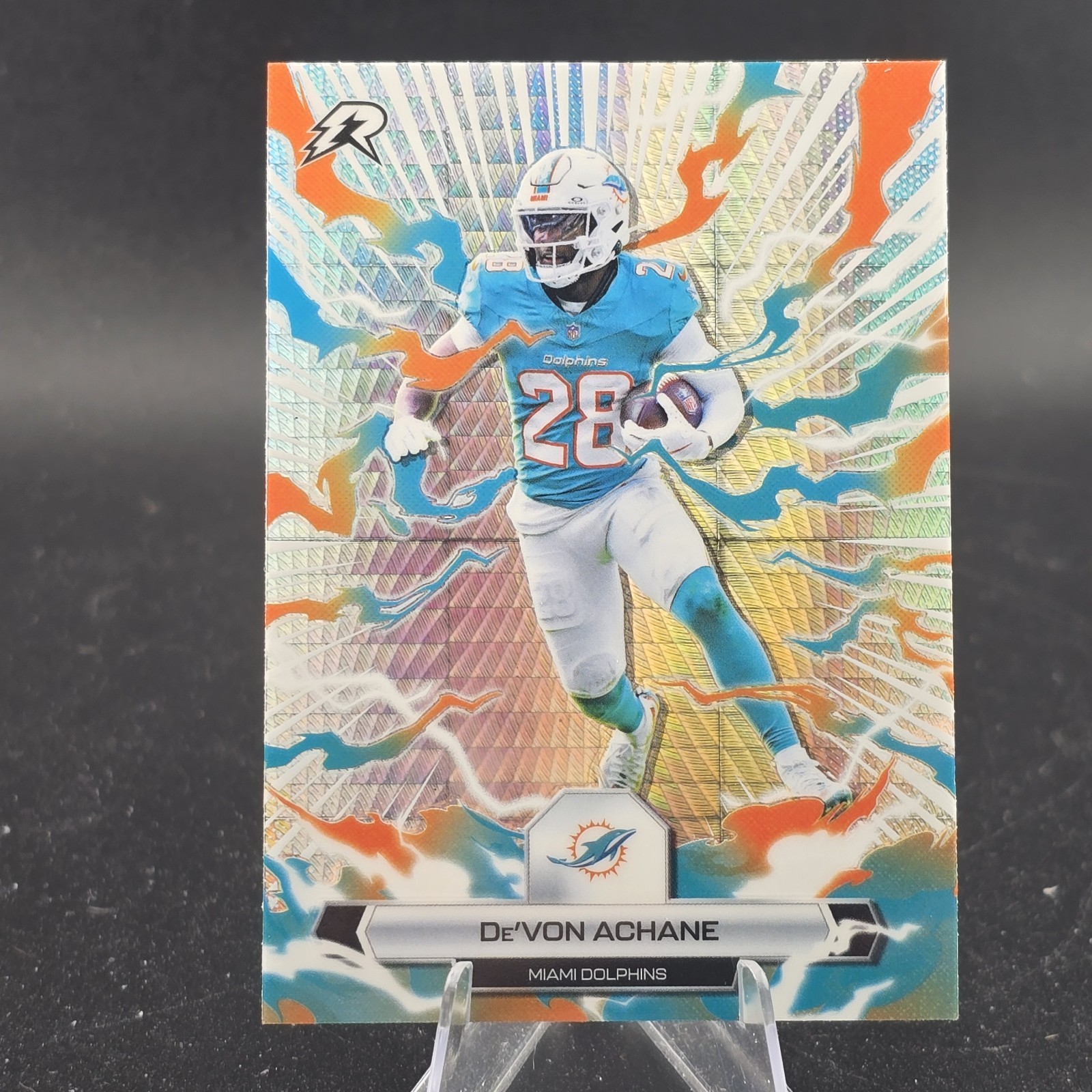 2025 Topps Resurgence Refractor DeVon Achane #63 Miami Dolphins