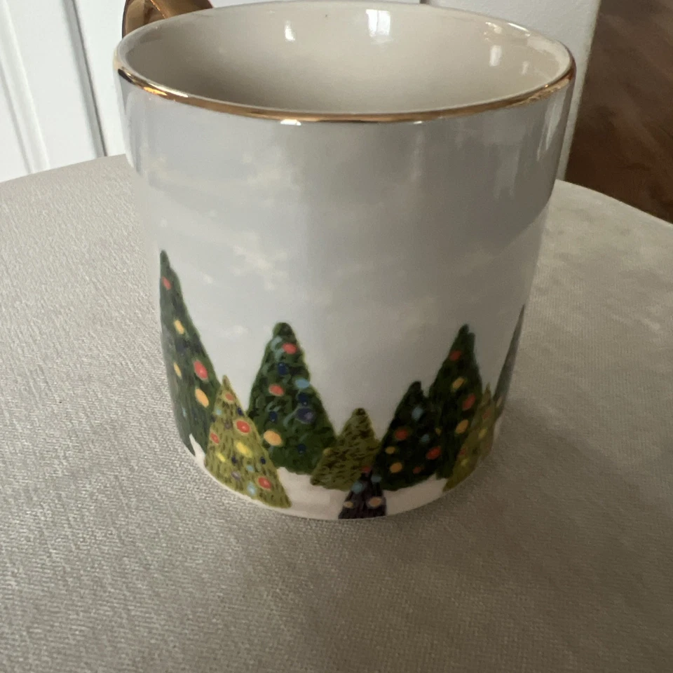 Taza de vacaciones Anthropologie Noel A Paris con adornos dorados 13 oz. 4"x3.5" Foto 3 de 4