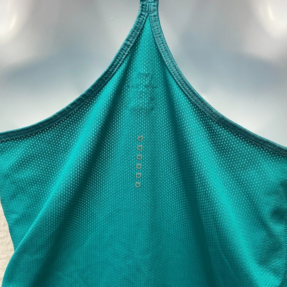 Camiseta sin mangas Nike Dri-Fit para mujer azul medio Swoosh cuello redondo ropa deportiva espalda deportiva Foto 4 de 4