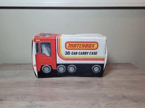 VGG Matchbox LESNEY 36 Car Carry Case with 3 Trays 1978 Lesney Products - READ