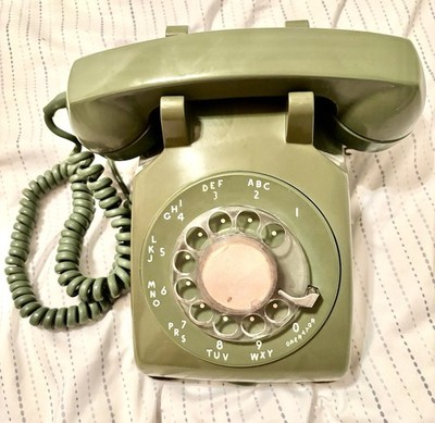 Vintage Bell System Avocado Green Western Electric Company Rotary