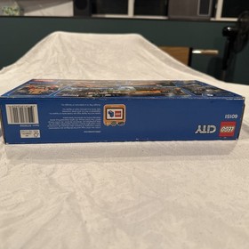 LEGO City: Dragster Transporter (60151) 333 Pieces New Sealed