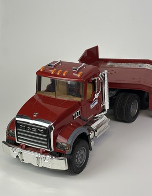 Bruder Mack Granite Semi Truck Tractor and Trailer 1:16 Red 2007 Made In Germany