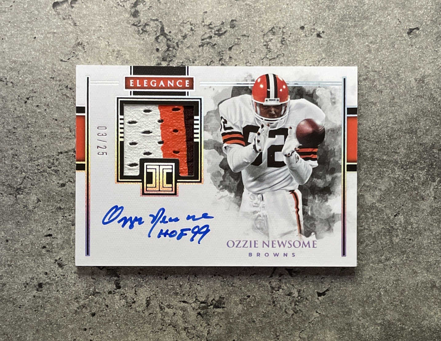 2018 Impeccable Ozzie Newsome #ERP-ON Elegance Patch Auto Silver /25 Browns HOF view 1