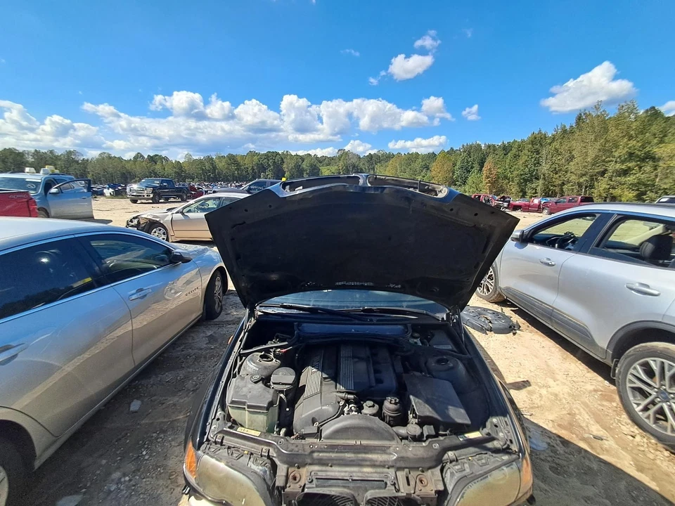 Used Air Cleaner Assembly fits: 2005 Bmw 330I  Grade A Foto 3 de 4