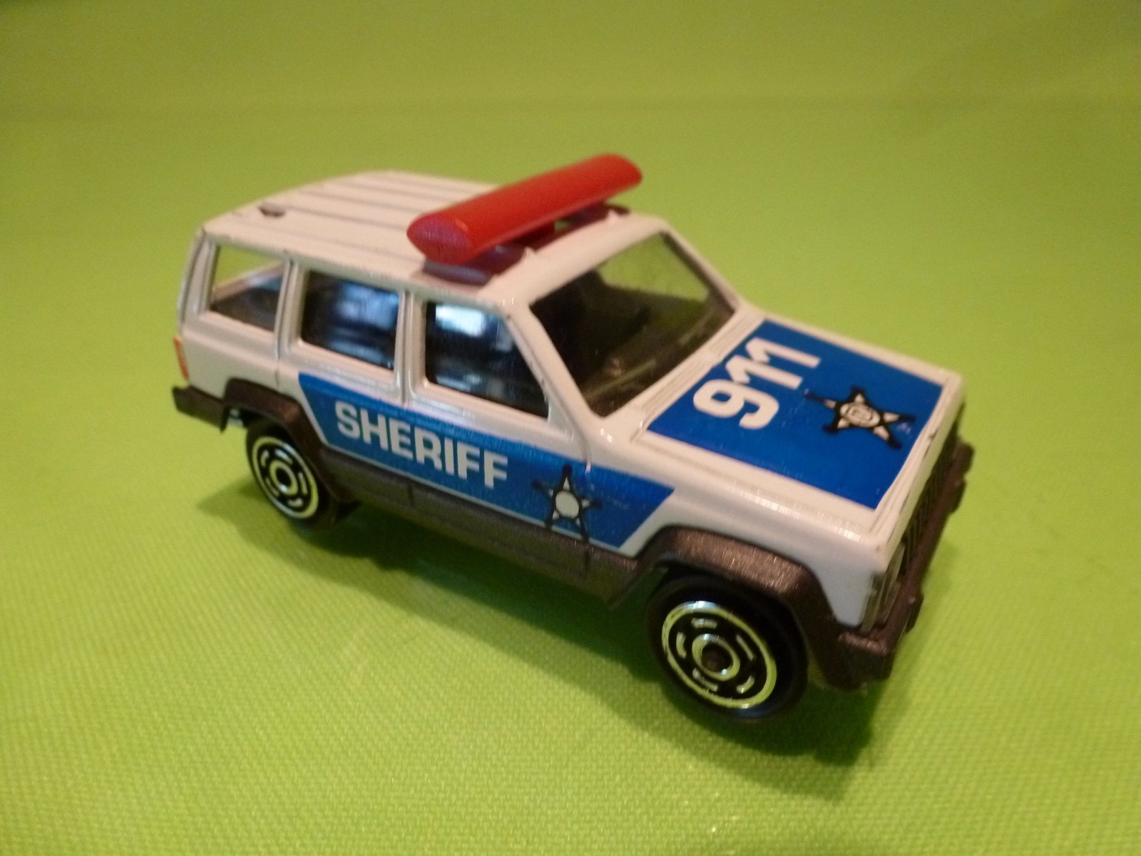 Picture 5 of 6