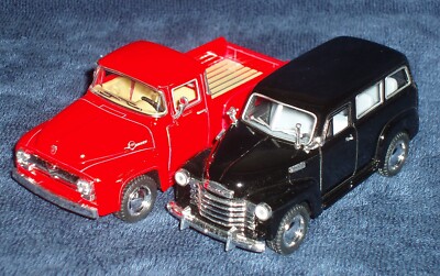 #18  SET O 2 KINFUN DIECAST 1950 FLEETMASTER VAN & 1956 FORD PICK UP 1/38 O Scal