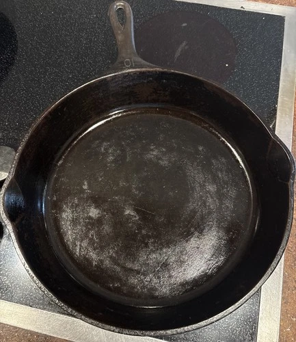 Wagner Ware Cast Iron Skillet Sidney No. 10 1060H