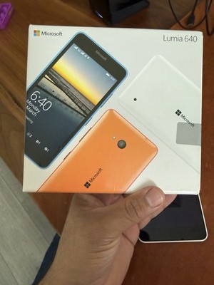 Microsoft Lumia 640 - 8GB (Unlocked AT&T)