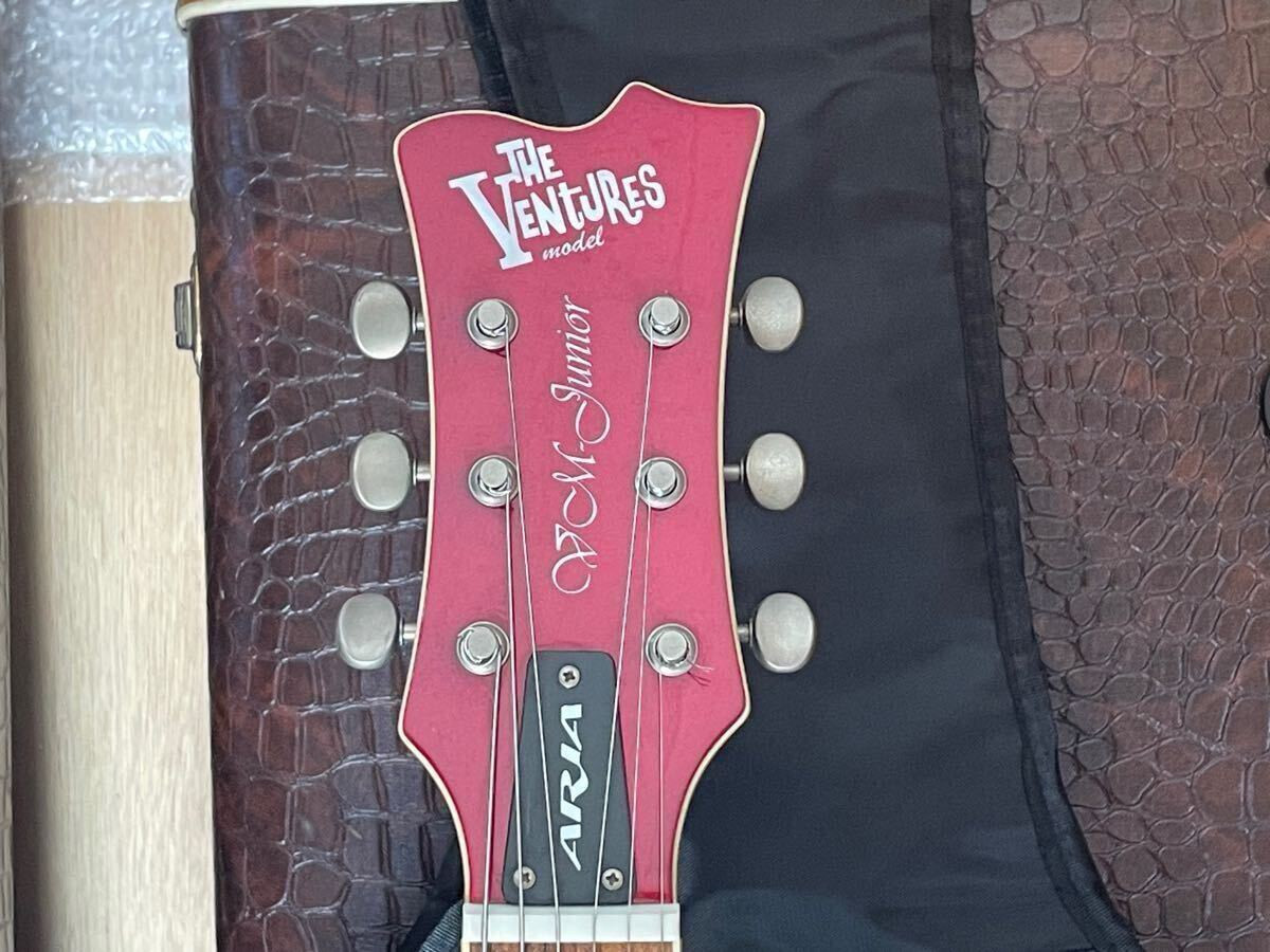 Aria Electric Guitar 32 The Ventures Vcm-Junior Soft Case Aria Electric Guitar 32 The Ventures Vcm-Junior Soft Case