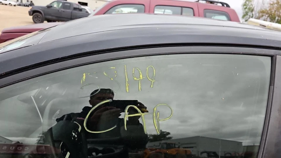 (LOCAL PICKUP ONLY) Windshield Glass Prius VIN Fu 7th And 8th Digit Fits 16 PRIU Foto 4 de 4