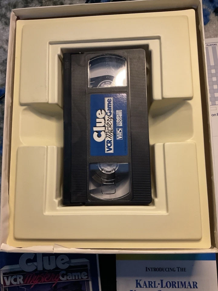 Clue VCR Mystery Game by Parker Brothers Complete Vintage 1985 Board Game VHS - Image 4 of 4