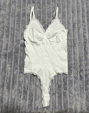 Women  s White Lace Trim Strappy Bodysuit L Regular One Piece Stretch Wireless