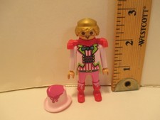 Playmobil figure MAN W/ GOLD HAIR IN PINK BOOTS PINK GREEN OUTFIT TOP HAT