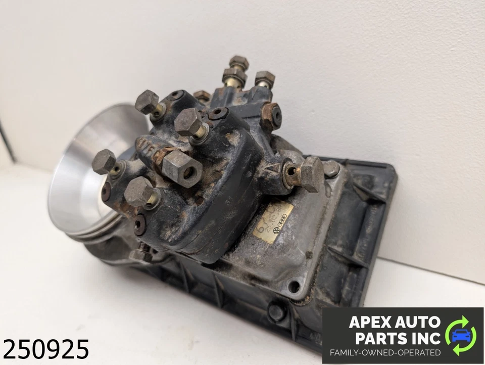 OEM 1988 Volkswagen Cabriolet 1.8L ENGINE MOTOR FUEL INJECTION DISTRIBUTOR - Image 2 of 4