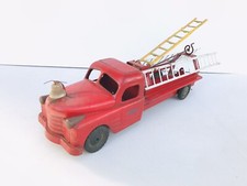 ORIGINAL VINTAGE 1940s STRUCTO FIRE TRUCK