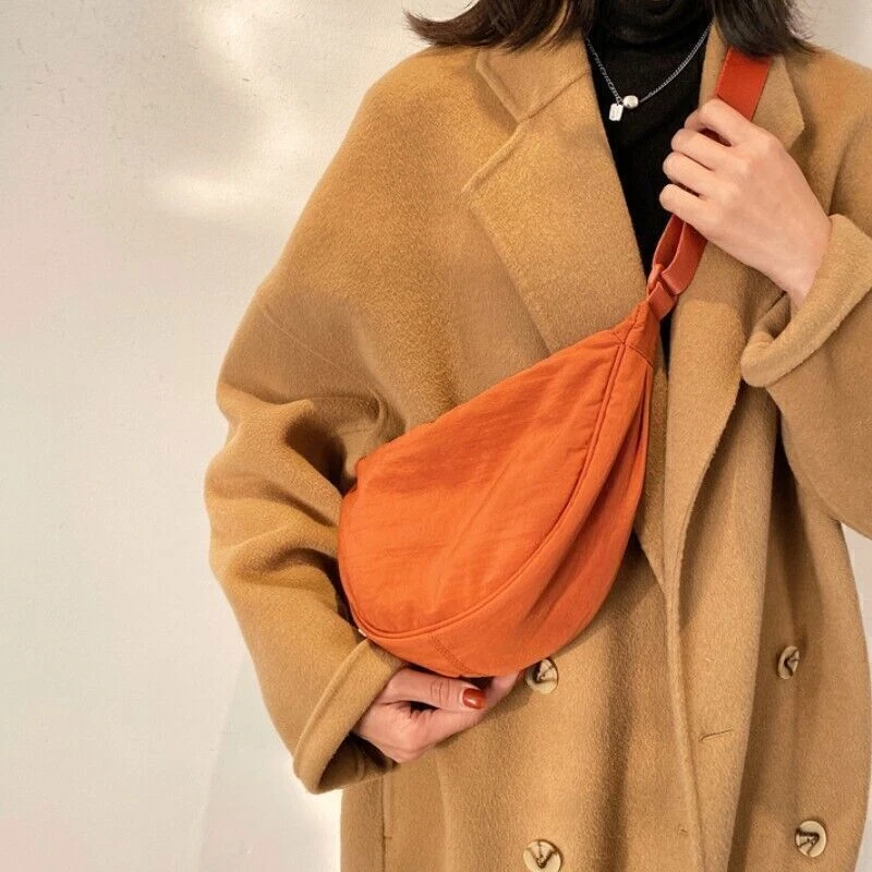 Uniqlo bag that went viral on TikTok BAG Unisex new - Bild 3 von 4