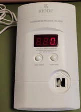 Kidde Carbon Monoxide Alarm KN-COPP-3 Plug-In With Digital Display