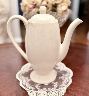 Vtg Alliance Crown Porcelain Tea Pot ,Cream, 13 In, Victorian, farmhouse