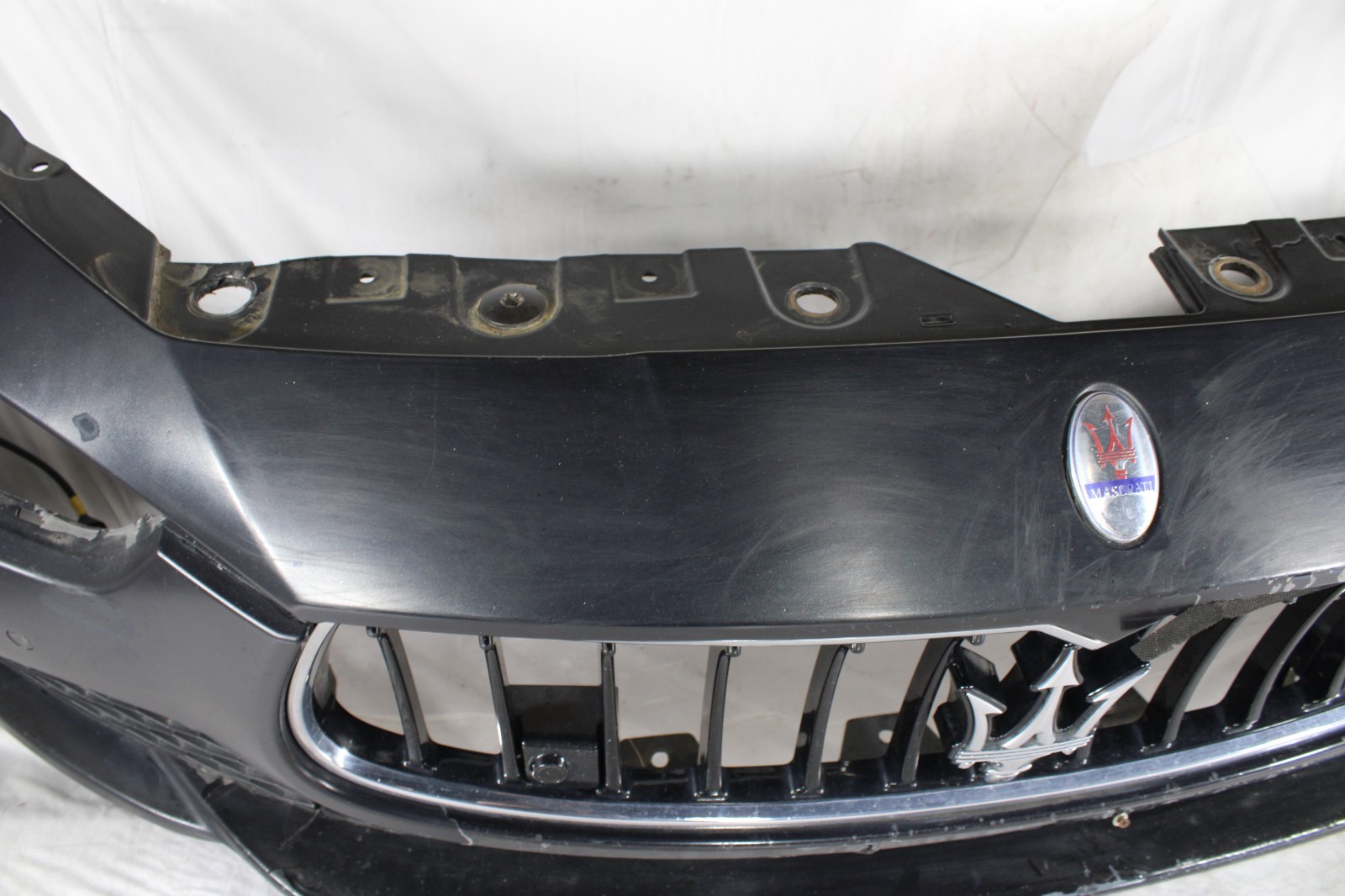 🚀 14-17 Maserati Ghibli Front Bumper Cover Complete W/Grills & Sensor Black OEM