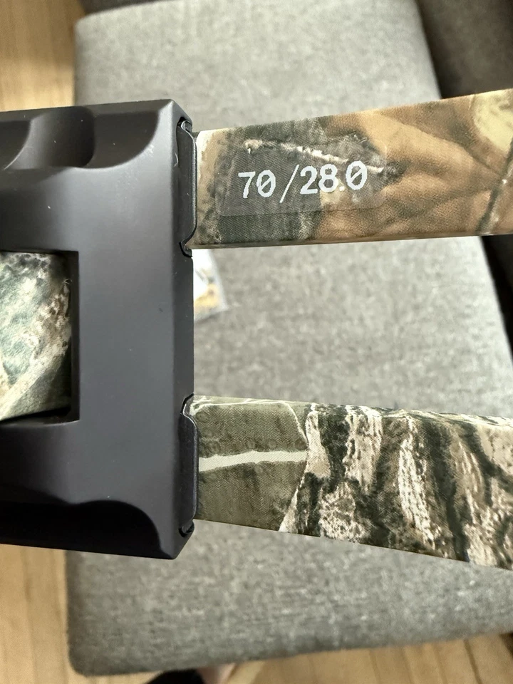 Mathews Tactic 右握复合弓迷彩 70 磅。 28英寸拉长 — 第 2/4 张图片