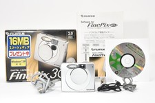 Fujifilm FinePix 30i Compact Digital Camera w/BOX Japan Model  Near Mint  8843
