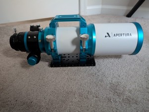 Apertura 90mm Triplet Refractor w/ Hard Case, 32mm Guide Scope, and 0.8x Reducer