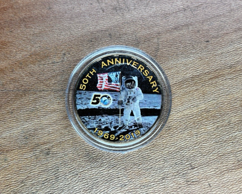 Moon Landing Eisenhower Dollar Gold Plated Capsule 50th Anniversary Coin In Case - Picture 1 of 5
