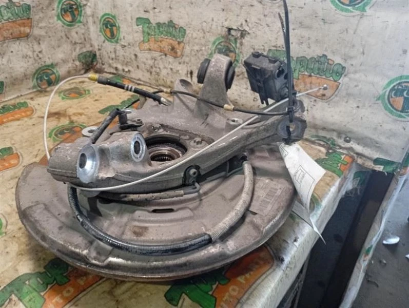 Nudillo/tubo trasero izquierdo del conductor para BMW M2 3608322 16-21 Foto 3 de 4