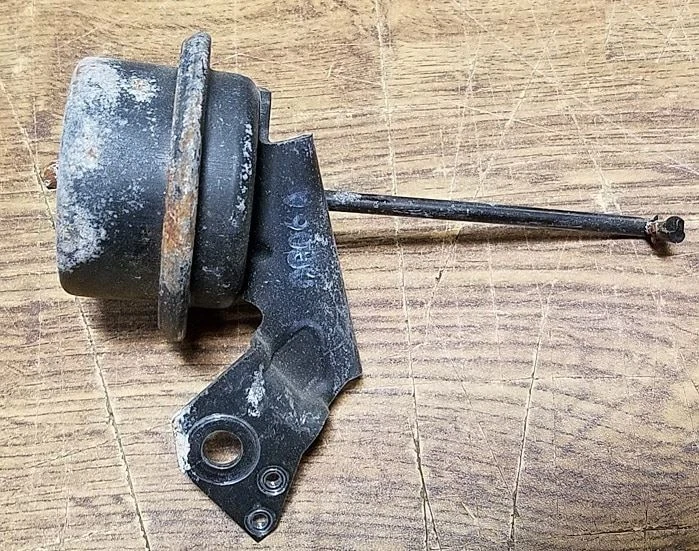 Válvula actuador de derivación de entrada de sobrealimentador Thunderbird SC 1989-1995 3,8 L Foto 3 de 4