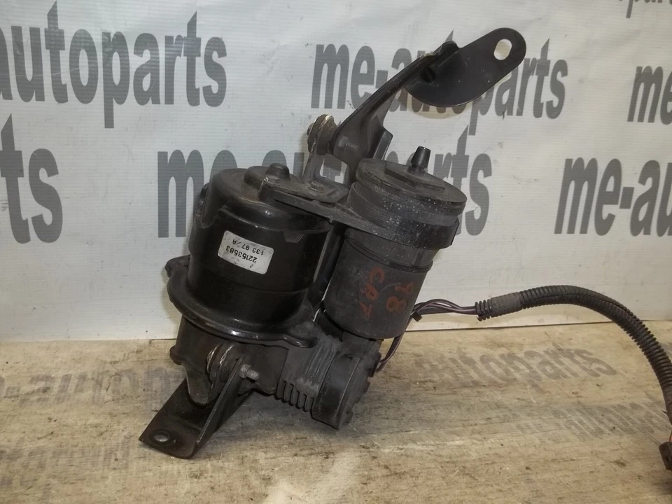 Bomba de aire compresor de suspensión Cadillac Catera 97-01 22153583 con soporte Foto 3 de 4