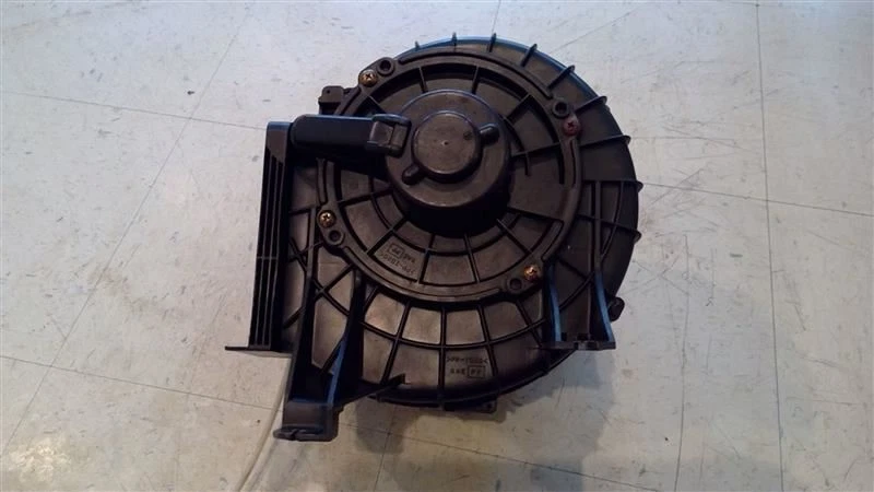 Blower Motor Front 3.5L Fits 98-99 ISUZU TROOPER 56883 - Image 3 of 4
