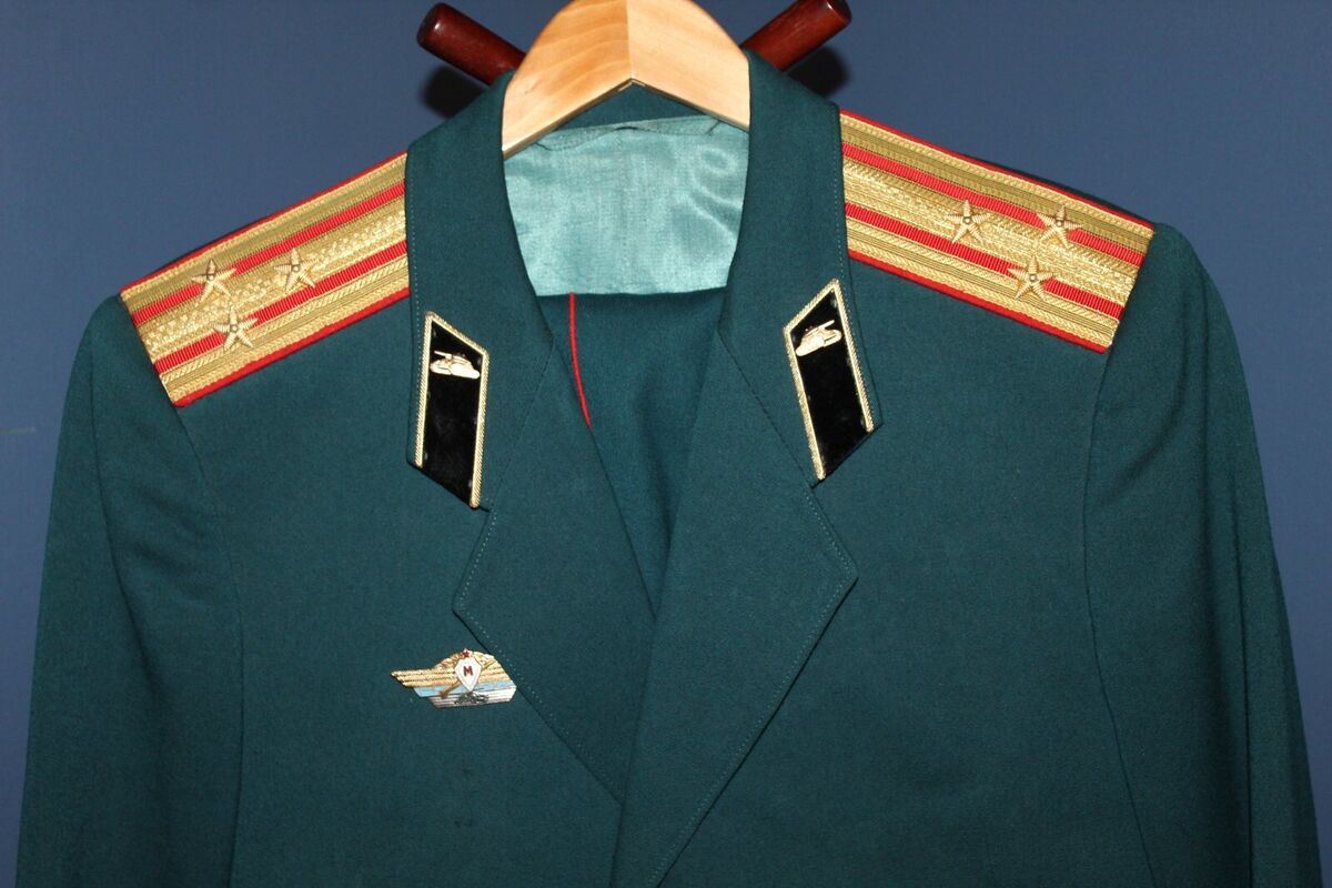 Original Cold War Soviet Union (Russian) Armored Officers Original Cold War Soviet Union (Russian) Armored Officers