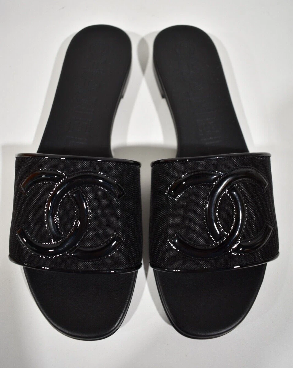 Chanel 23P Black Mesh Patent Leather CC Logo Slide Sandal Flat Flip Flop  Mule 38