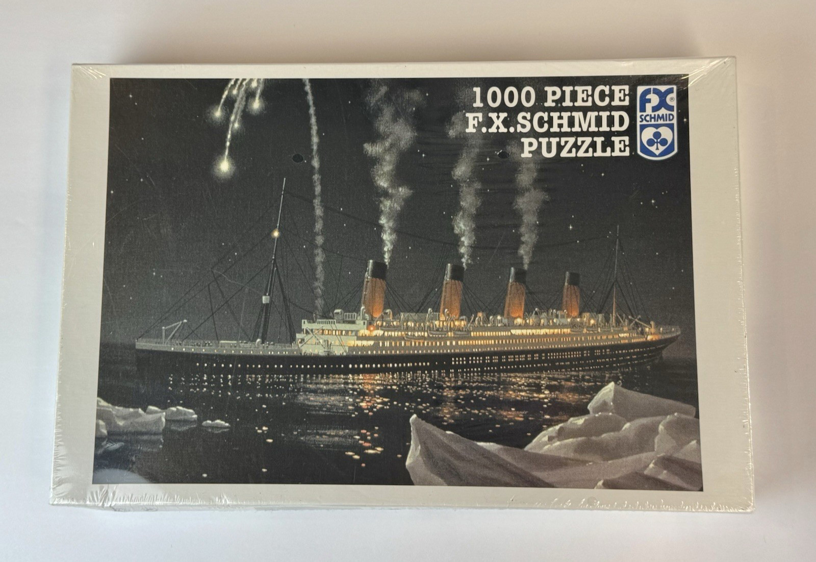 The Titanic 1000 pc Jigsaw Puzzle F.X. Schmid Size 26.5" x 17.25" NEW Sealed