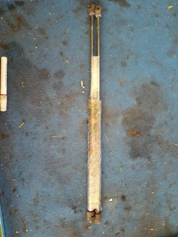 Barra Amortiguador Escotilla Post. SX OPEL Astra (T98) 1.8 16V (85Kw) Ber. - Imagen 2 de 4