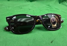 Ray-Ban Wayfarer Classic RB2132 902 Men's Sunglasses NEW