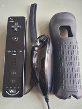 Official NINTENDO Wii Remote Motion Plus Controller Nunchuck & Silicon Cover