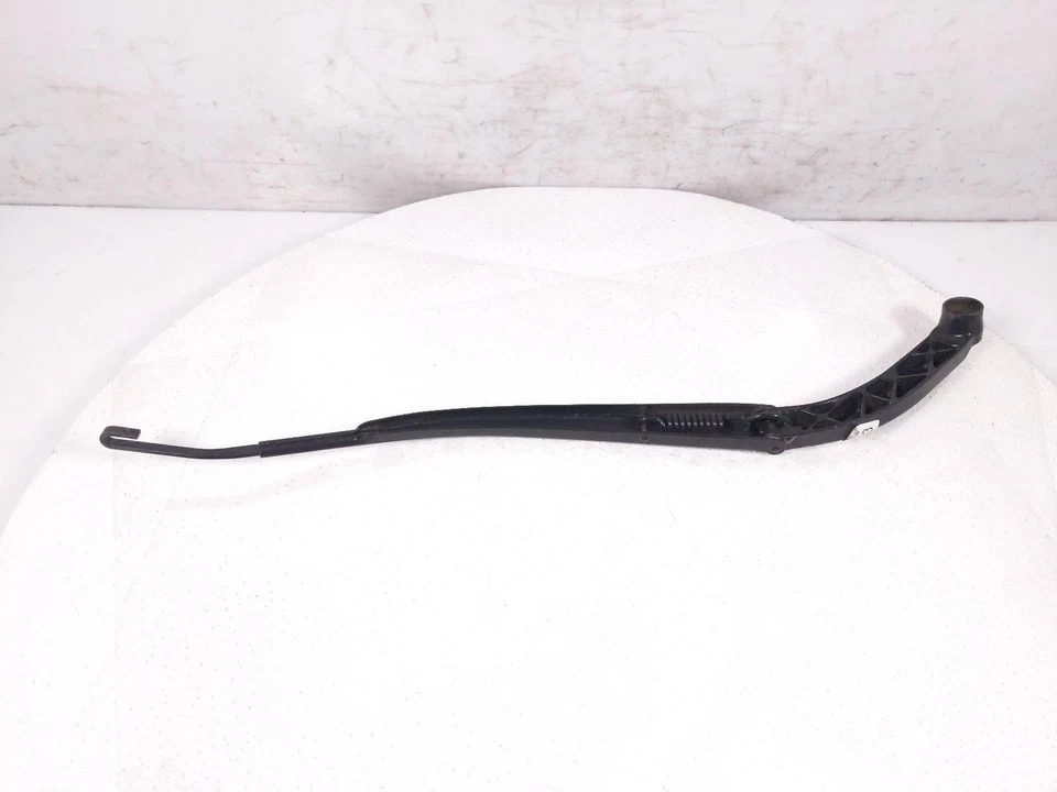 Brazo limpiaparabrisas conductor izquierdo Toyota Venza 2021-2024 85221-42210 Foto 4 de 4