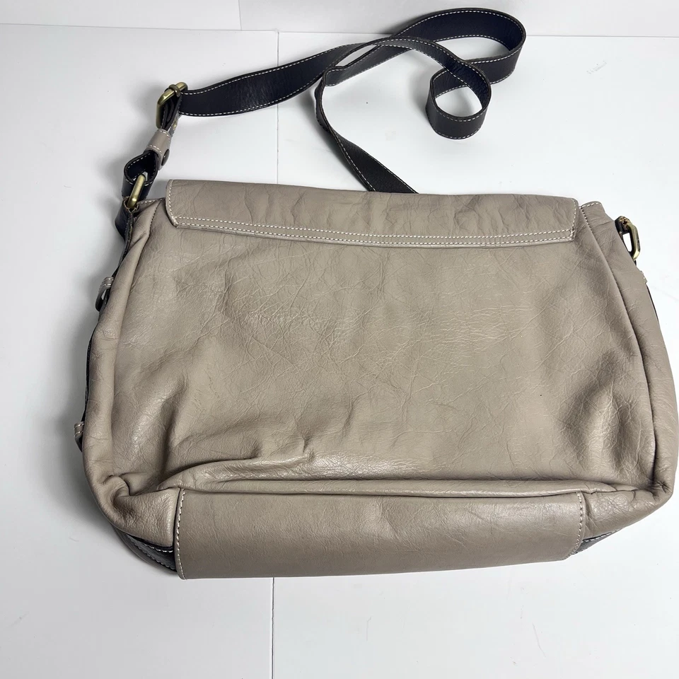 Avorio Full Grain Genuine Leather Crossbody Shoulder Bag Made in Italy - Image 4 of 4