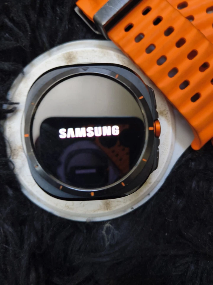 2024 Samsung Galaxy Watch Ultra 47mm GPS + LTE Cellular Ai Smartwatch - Image 4 of 4