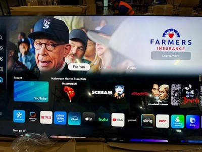 SAMSUNG 98  CLASS Q80C QLED 4K UHD SMART TIZEN TV stand also - Scratch & Dent