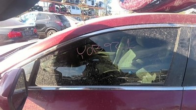Driver Left Front Door Glass Fits 10-16 LACROSSE 28810691