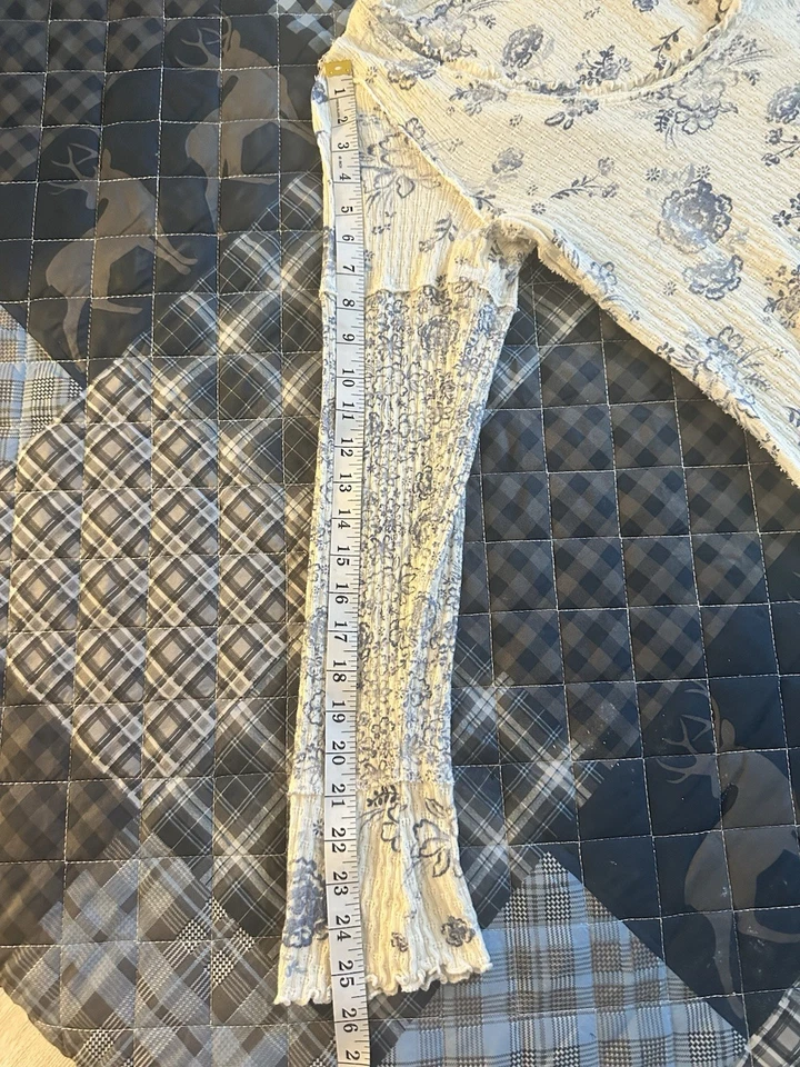 We The Free Clover Printed Thermal  Ivory Combo Blue Flowers Long Sleeve  Large  - Image 4 of 4