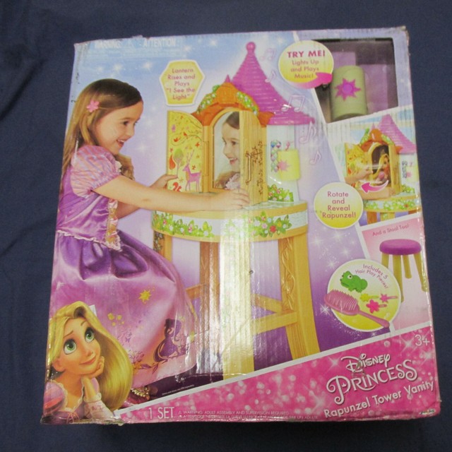 New Disney Princess Rapunzel Tower Vanity Play Set Girl 's Roleplay Big